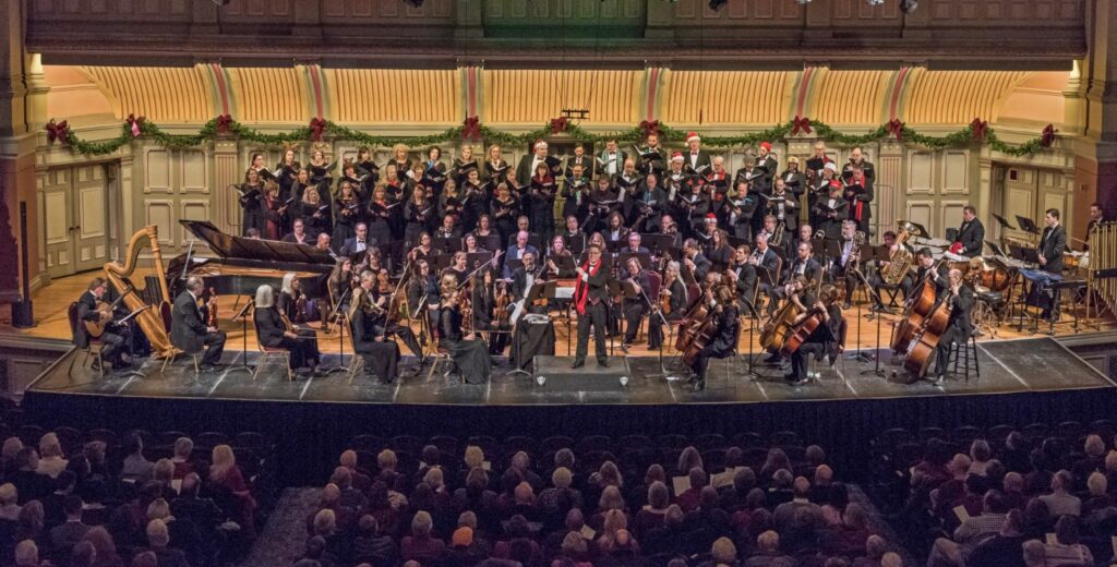 The Many Moods of Christmas: Christmas Around the World